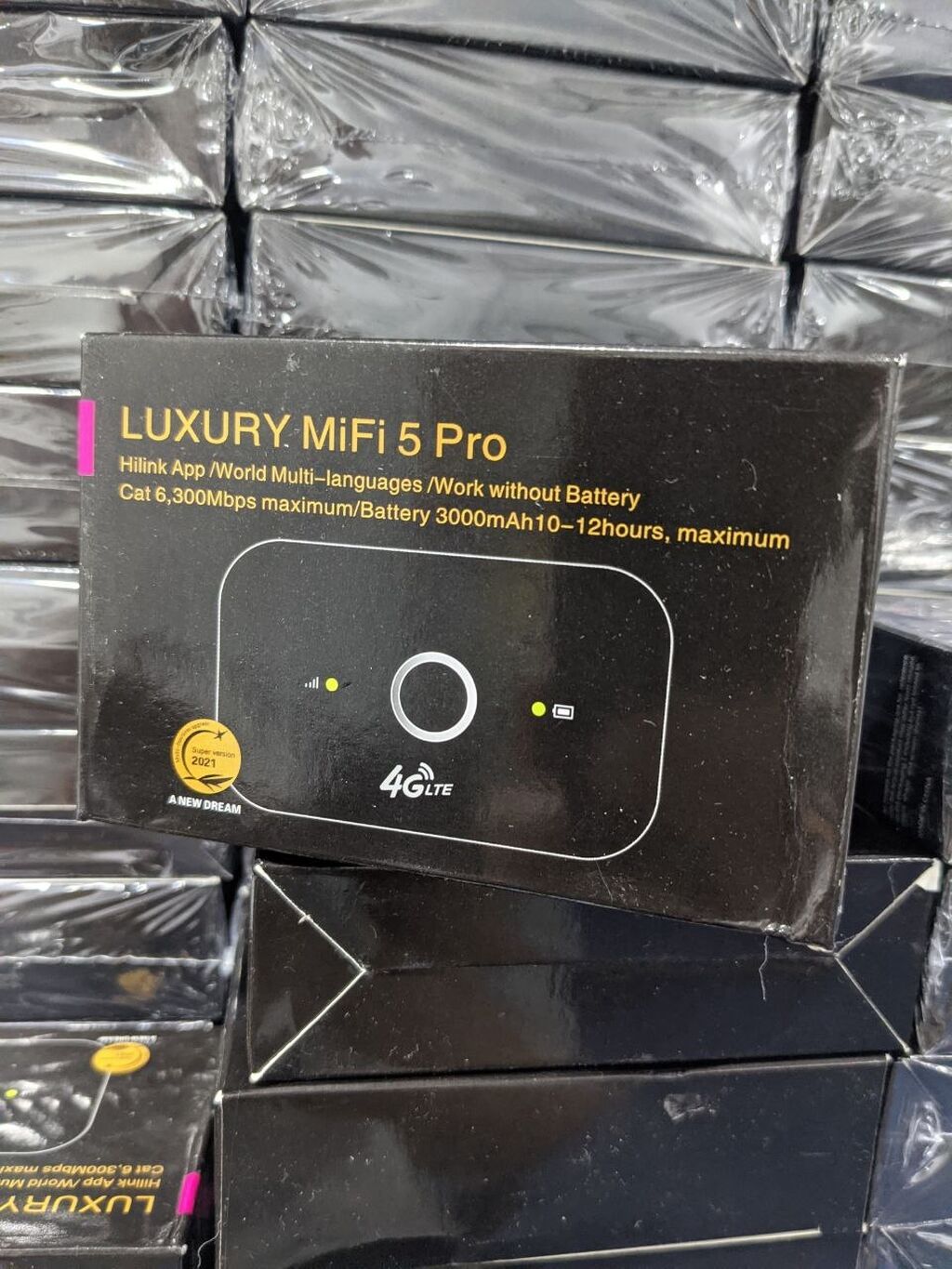 Роутер  Luxury MiFi 5 Pro 3G/4G-WiFi E5573S+